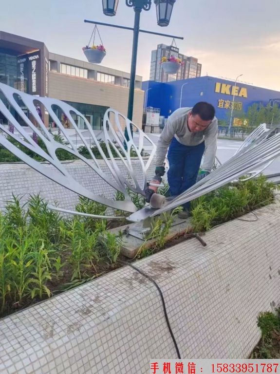 不銹鋼蝴蝶雕塑鏤空工藝3
